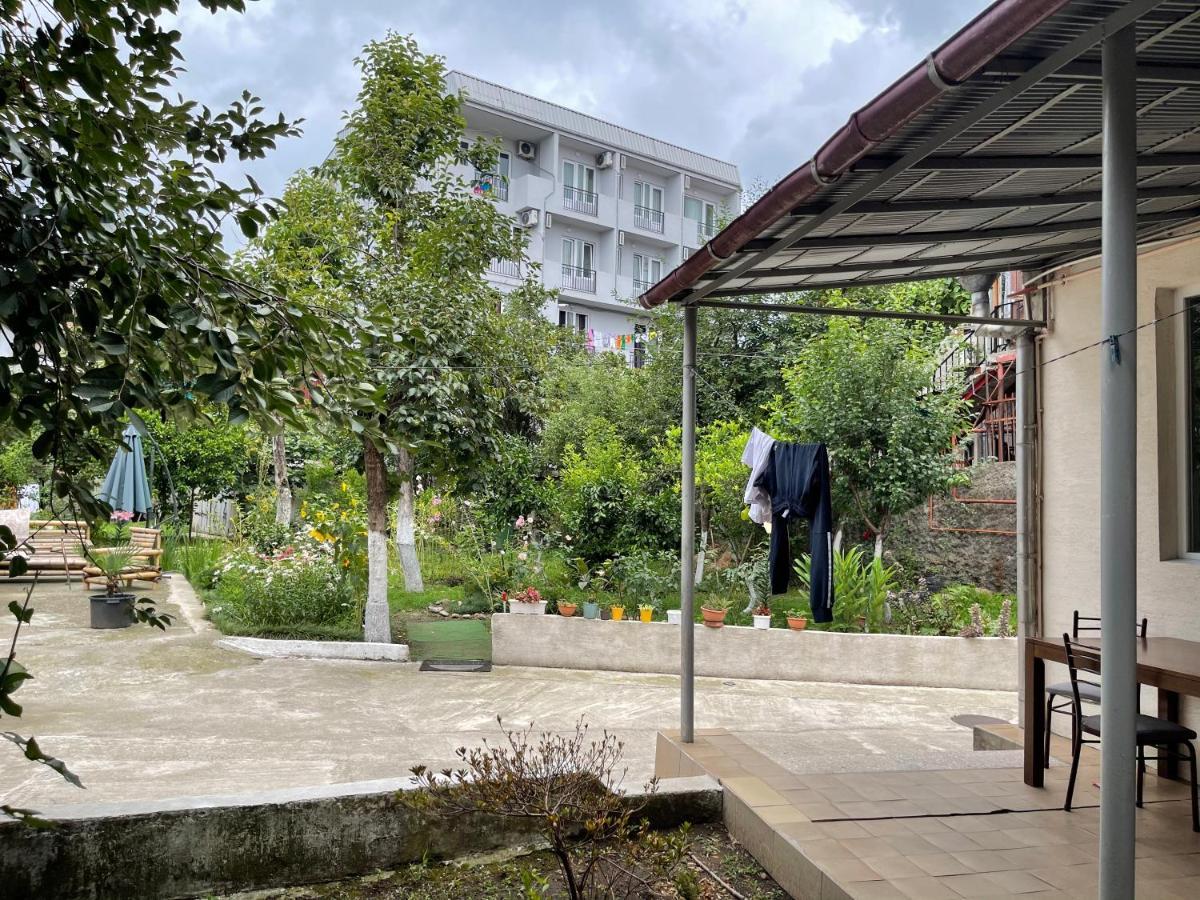 Batumi Summer Hotel Buitenkant foto