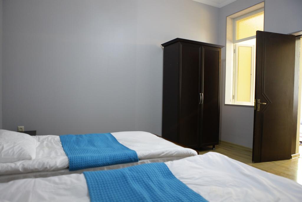 Batumi Summer Hotel Buitenkant foto
