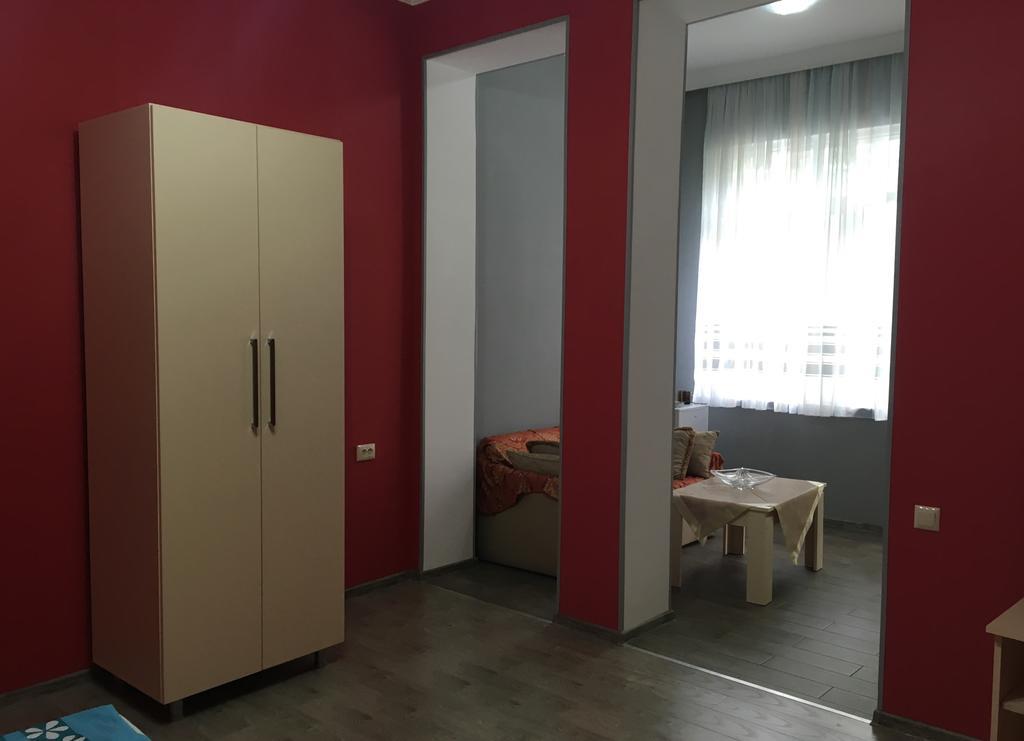 Batumi Summer Hotel Buitenkant foto
